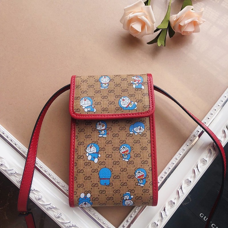 New for Fall/Winter: Gucci Doraemon collaboration smartphone case replica guc39858