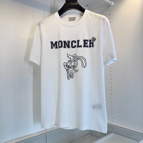 Moncler Logo Roger Rabbit Print T-shirt I10918C000 Replica Moncler Logo Roger Rabbit Print T-shirt I10918C000 Replica