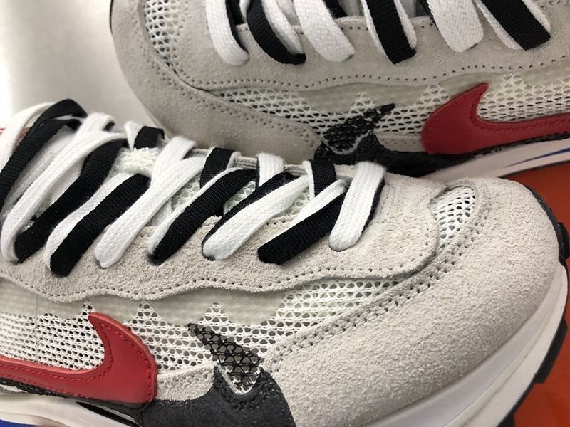 Comfortable to wear Sacai x Nike new collaboration sneaker Pegasus Vaporfly SP CV1363_100